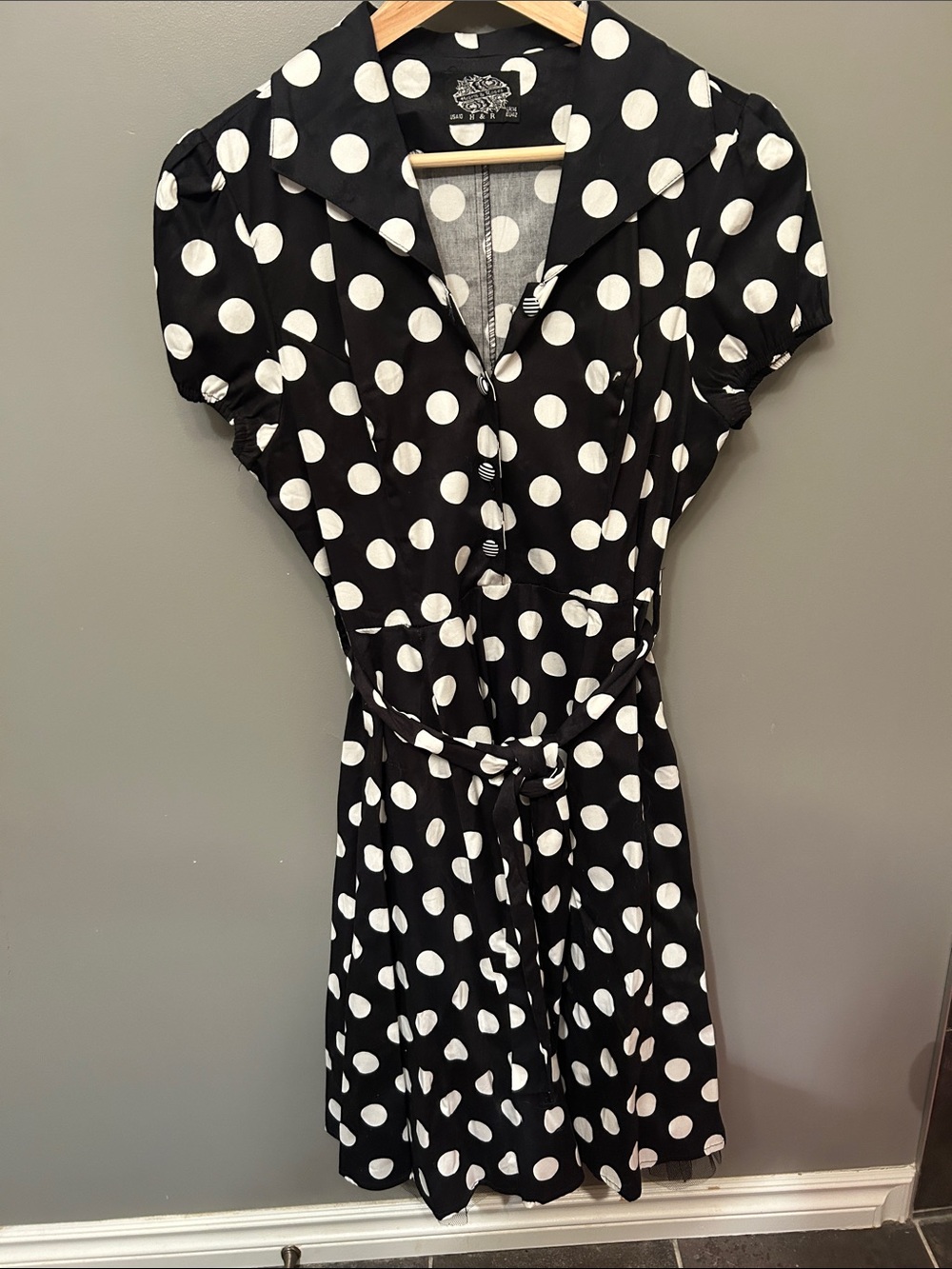 Vintage Black and White Polka Dot Tie-Waist Shirt Dress
